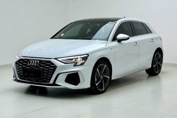Used Audi A3 2024 Sportback 35 TFSI Fashionable Sports Model Guazi used car, China used car export, Used car for sale, Used  cars, Cheapest cars for sale