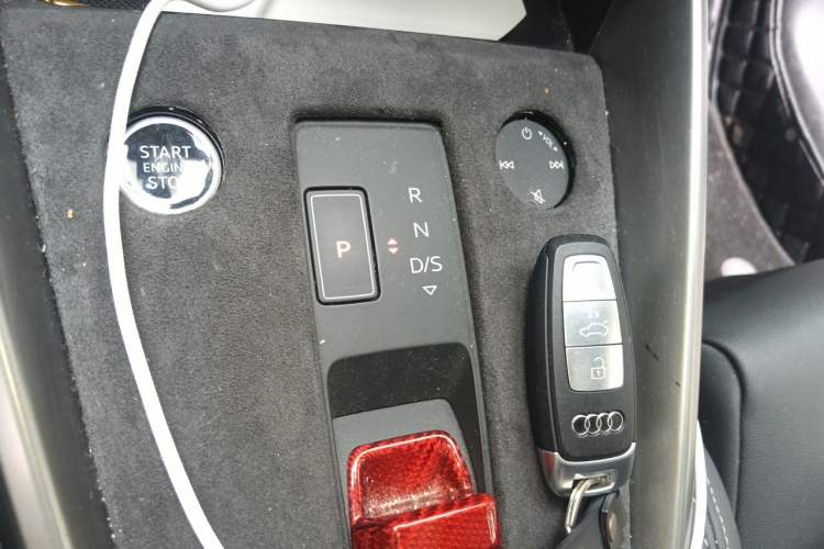 Used Audi A3 2024 A3L Limousine 35 TFSI Fashion Sport Model Gear Lever