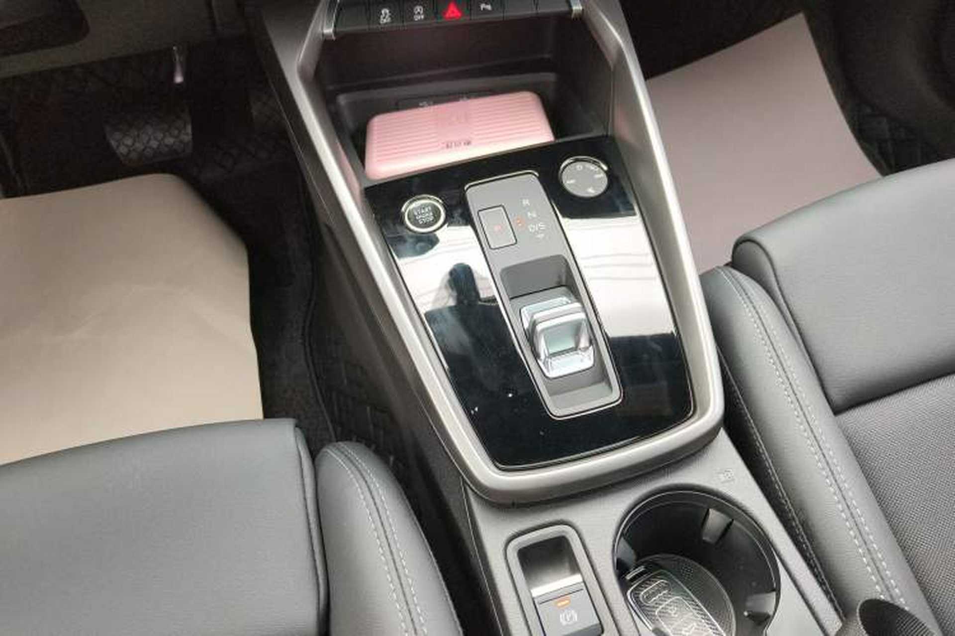 Used Audi A3 2024 Sportback 35 TFSI Fashionable Sports Model Gear Lever
