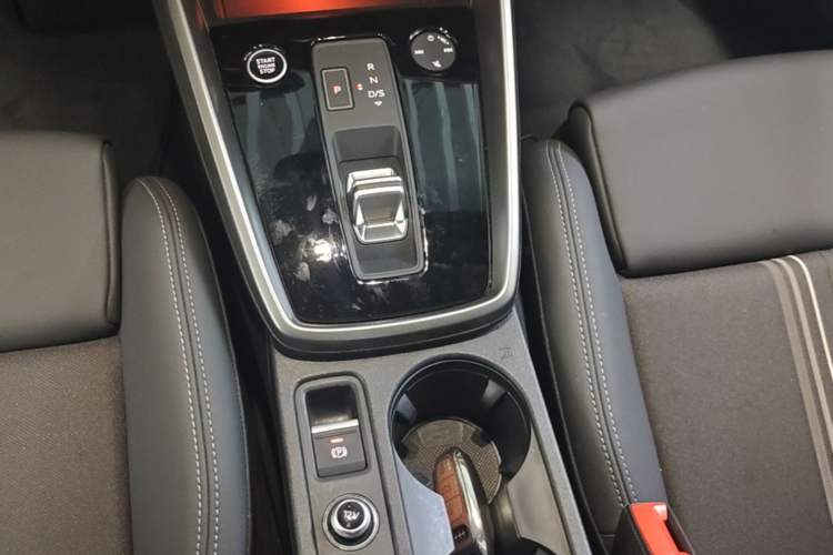 Used Audi A3 2024 A3L Limousine 35 TFSI Fashion Sport Model Gear Lever