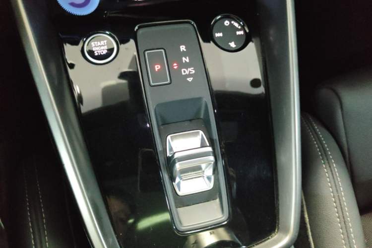 Used Audi A3 2024 A3L Limousine 35 TFSI Fashion Sport Model Gear Lever