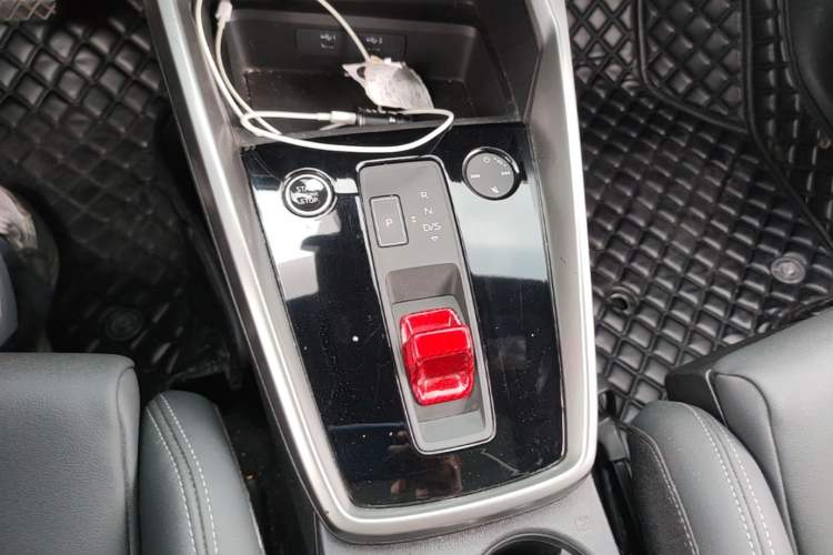 Used Audi A3 2024 A3L Limousine 35 TFSI Fashion Sport Model Gear Lever