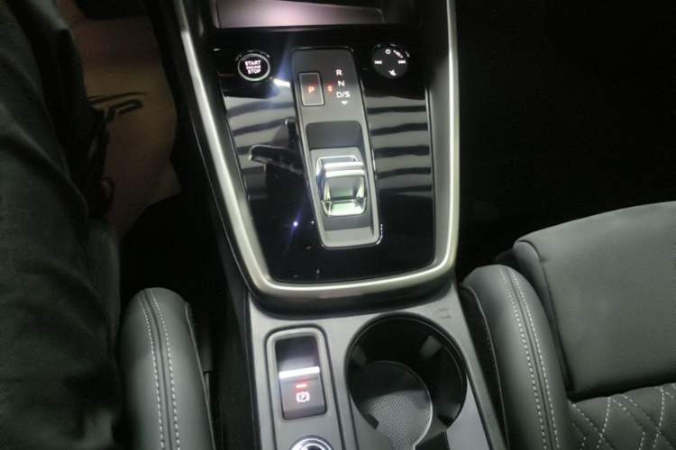 Used Audi A3 2024 Sportback 35 TFSI Luxury Sports Model Gear Lever