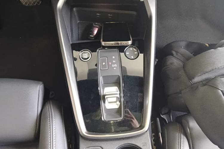 Used Audi A3 2024 A3L Limousine 35 TFSI Fashion Sport Model Gear Lever