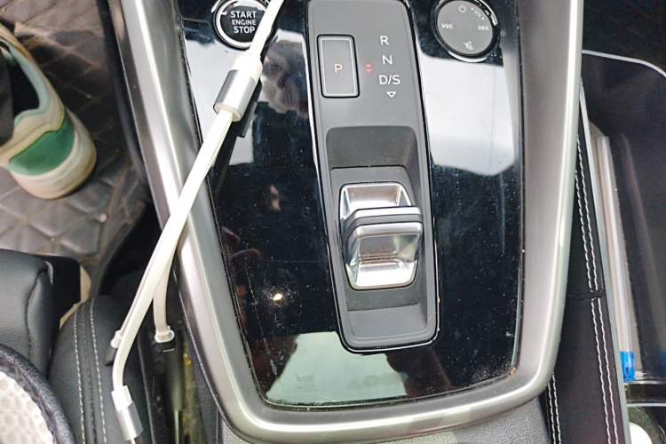 Used Audi A3 2024 A3L Limousine 35 TFSI Fashion Sport Model Gear Lever