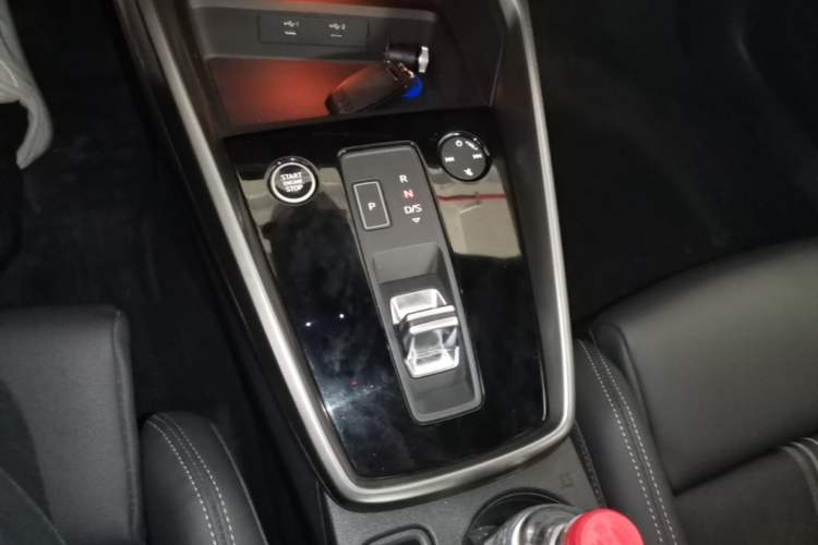 Used Audi A3 2024 A3L Limousine 35 TFSI Fashion Sport Model Gear Lever