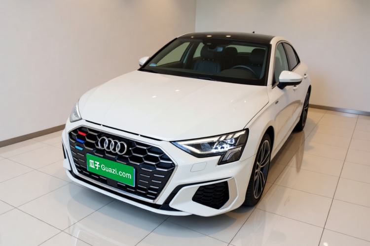 Audi A3 2024 A3L Limousine 35 TFSI Fashion Sport Model