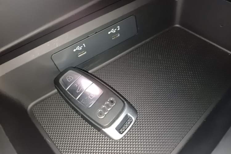 Used Audi A3 2024 Sportback 35 TFSI Fashionable Sports Model Interior 1