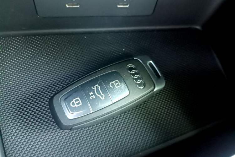 Used Audi A3 2024 A3L Limousine 35 TFSI Luxury Sport Edition Interior 1