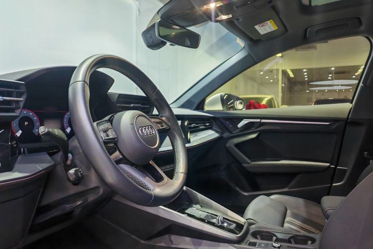 Used Audi A3 2024 Sportback 35 TFSI Fashionable Sports Model Interior 2