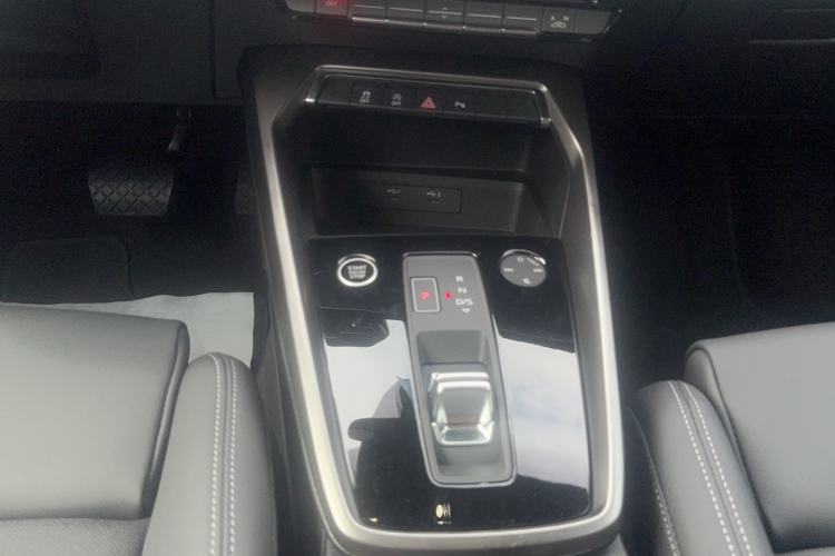 Used Audi A3 2024 A3L Limousine 35 TFSI Fashion Sport Model Interior 2