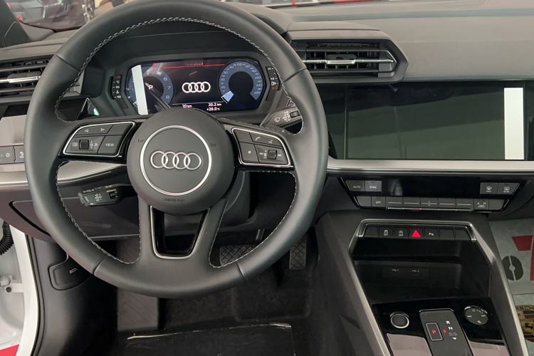 Used Audi A3 2024 A3L Limousine 35 TFSI Fashion Sport Model Interior 3
