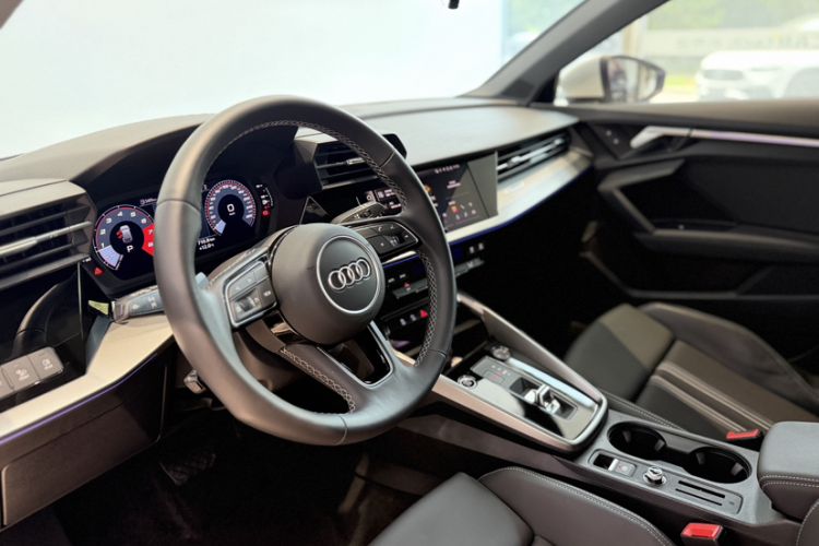 Used Audi A3 2024 Sportback 35 TFSI Fashionable Sports Model Interior 7