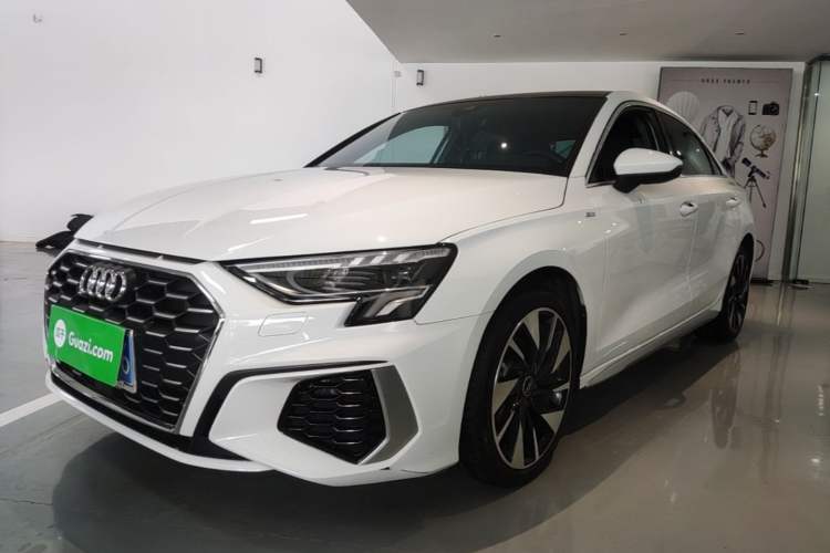 Audi A3 2024 A3L Limousine 35 TFSI Fashion Sport Model