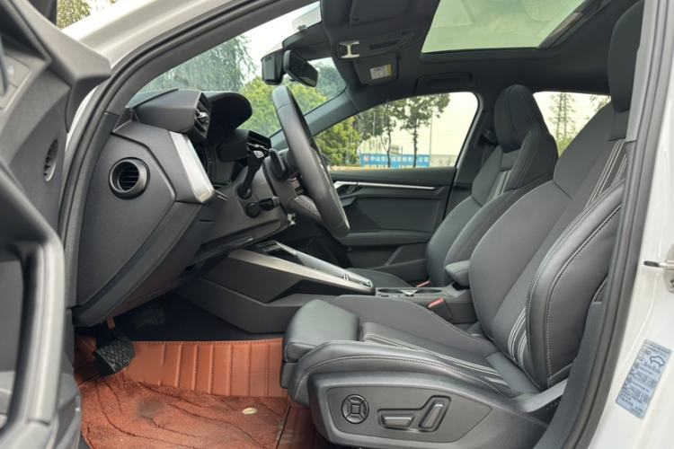 Used Audi A3 2024 A3L Limousine 35 TFSI Fashion Sport Model Left Front Seat