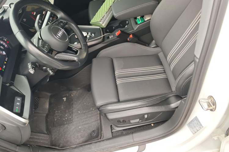 Used Audi A3 2024 Sportback 35 TFSI Fashionable Sports Model Left Front Seat
