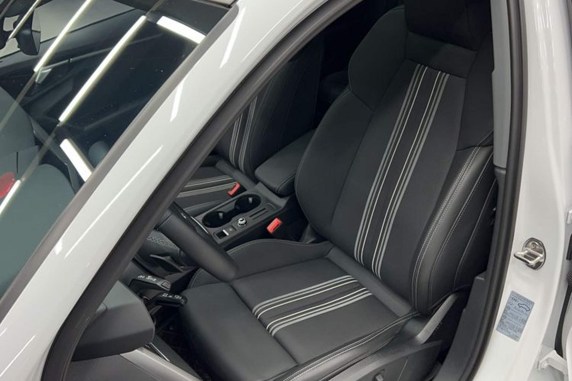 Used Audi A3 2024 A3L Limousine 35 TFSI Fashion Sport Model Left Front Seat