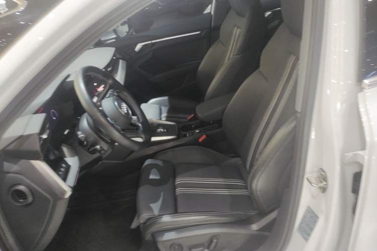 Used Audi A3 2024 Sportback 35 TFSI Fashionable Sports Model Left Front Seat