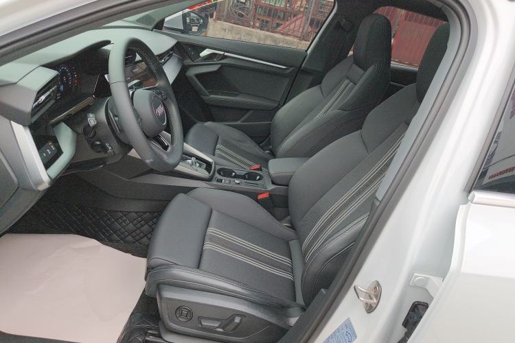 Used Audi A3 2024 Sportback 35 TFSI Fashionable Sports Model Left Front Seat