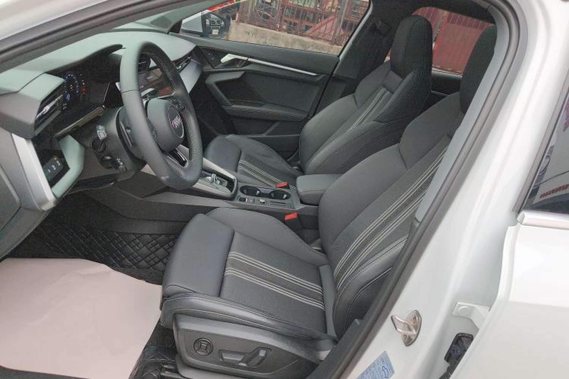 Used Audi A3 2024 Sportback 35 TFSI Fashionable Sports Model Left Front Seat