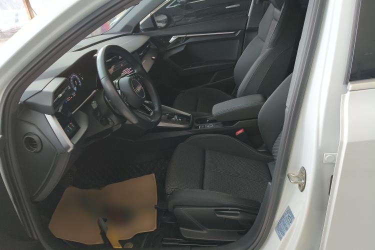 Used Audi A3 2024 A3L Limousine 35 TFSI Progressive Sport Edition Left Front Seat