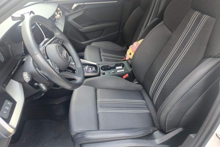 Used Audi A3 2024 Sportback 35 TFSI Fashionable and Elegant Model Left Front Seat