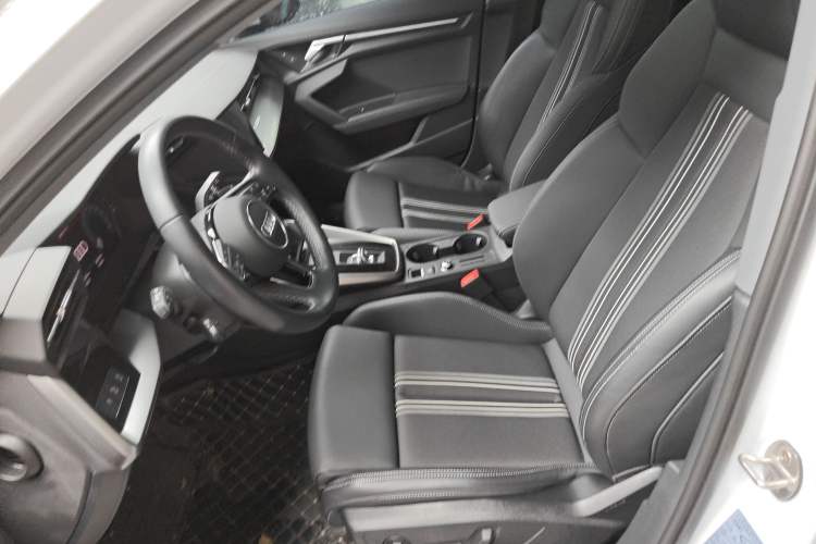 Used Audi A3 2024 A3L Limousine 35 TFSI Fashion Sport Model Left Front Seat