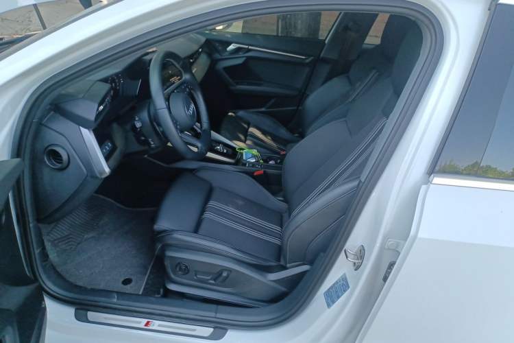 Used Audi A3 2024 Sportback 35 TFSI Fashionable Sports Model Left Front Seat