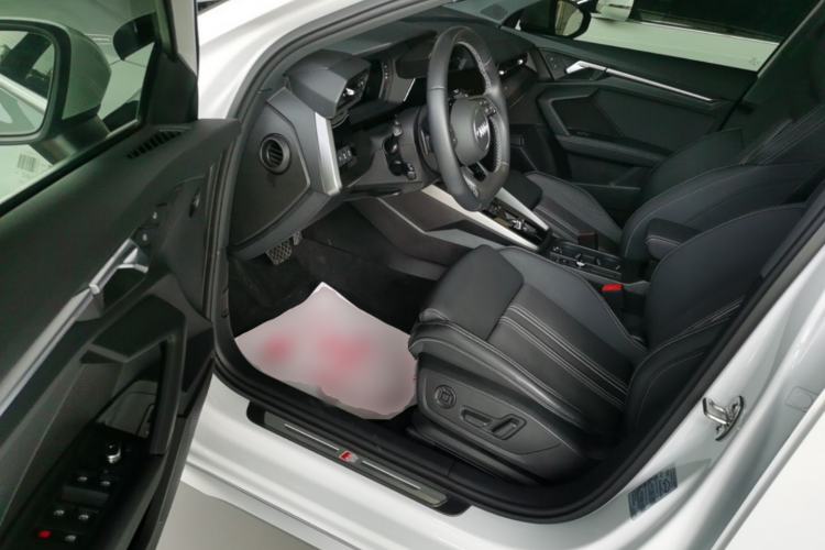 Used Audi A3 2024 A3L Limousine 35 TFSI Fashion Sport Model Left Front Seat