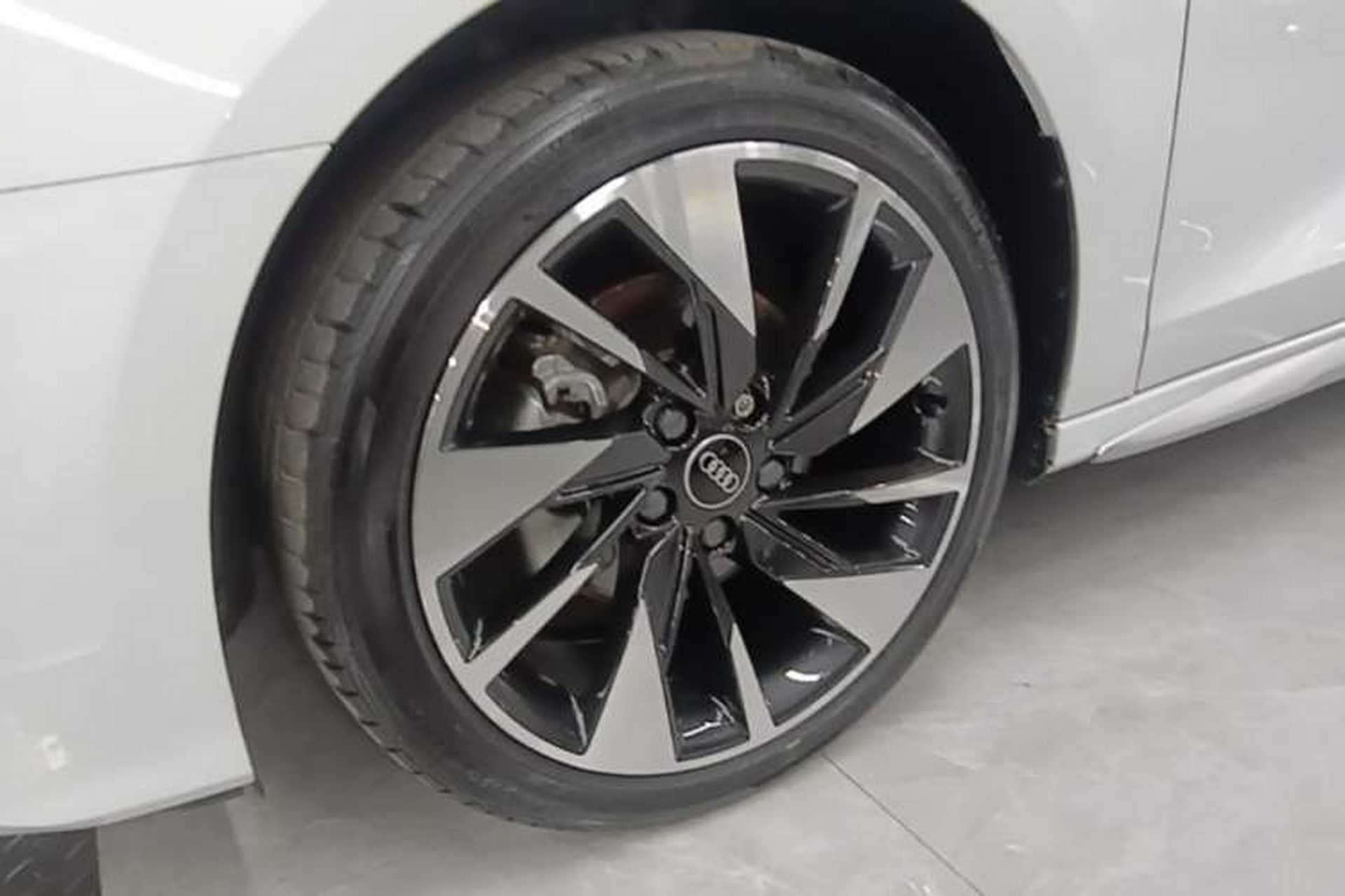 Used Audi A3 2024 A3L Limousine 35 TFSI Fashion Sport Model Left Front Wheel Hub