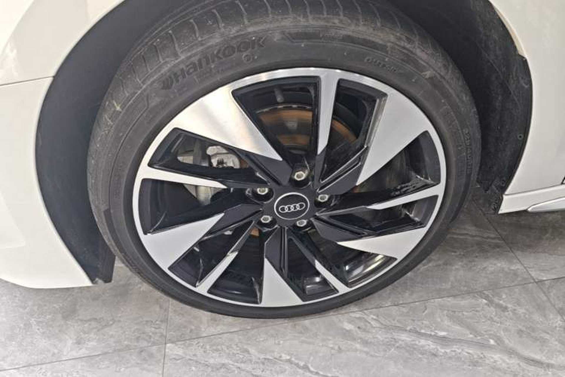 Used Audi A3 2024 A3L Limousine 35 TFSI Fashion Sport Model Left Front Wheel Hub