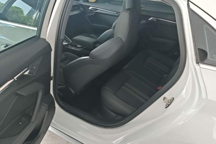 Used Audi A3 2024 A3L Limousine 35 TFSI Fashion Sport Model Left Rear Seat