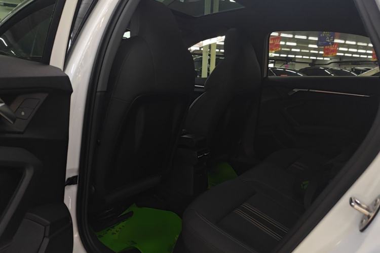 Used Audi A3 2024 A3L Limousine 35 TFSI Fashion Sport Model Left Rear Seat