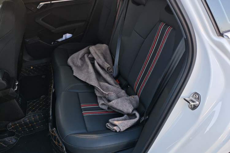 Used Audi A3 2024 A3L Limousine 35 TFSI Fashionable and Elegant Model Left Rear Seat