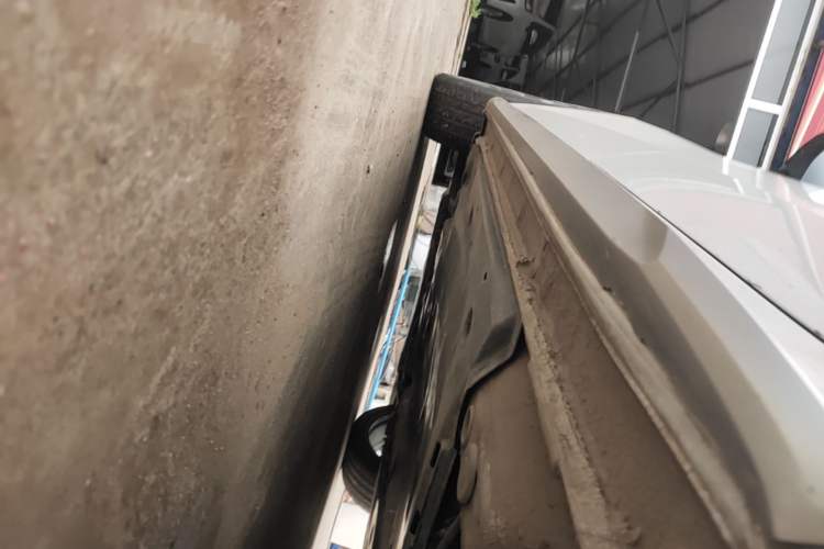 Used Audi A3 2024 A3L Limousine 35 TFSI Fashion Sport Model Left Side Sill