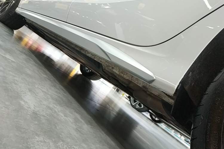 Used Audi A3 2024 Sportback 35 TFSI Fashionable Sports Model Left Side Sill
