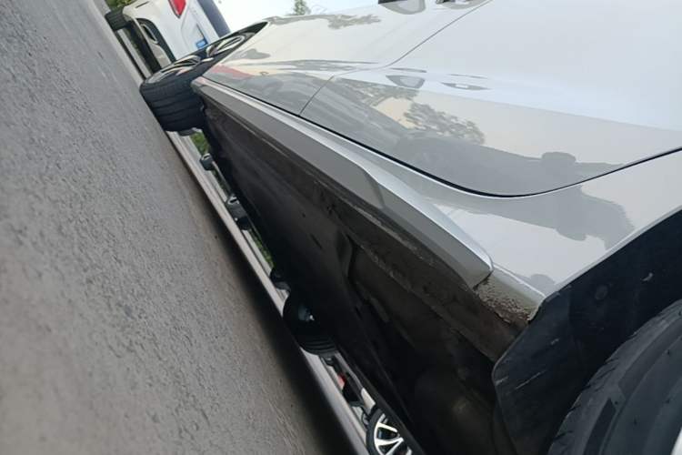 Used Audi A3 2024 A3L Limousine 35 TFSI Fashion Sport Model Left Side Sill