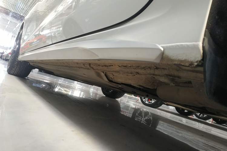 Used Audi A3 2024 Sportback 35 TFSI Fashionable Sports Model Left Side Sill