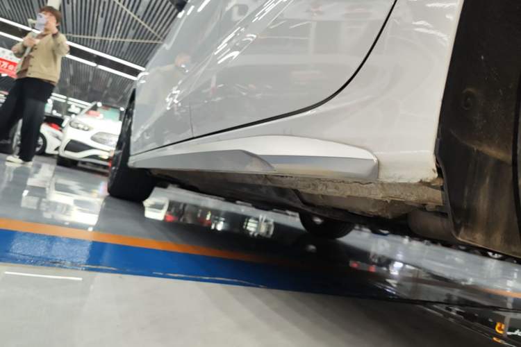 Used Audi A3 2024 Sportback 35 TFSI Fashionable Sports Model Left Side Sill