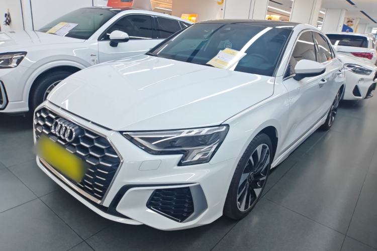 Audi A3 2024 A3L Limousine 35 TFSI Fashion Sport Model