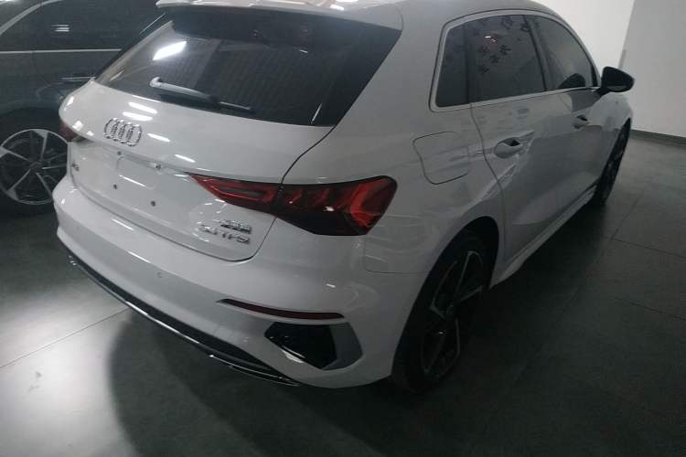 Used Audi A3 2024 Sportback 35 TFSI Fashionable Sports Model Rear Right 45 Deg