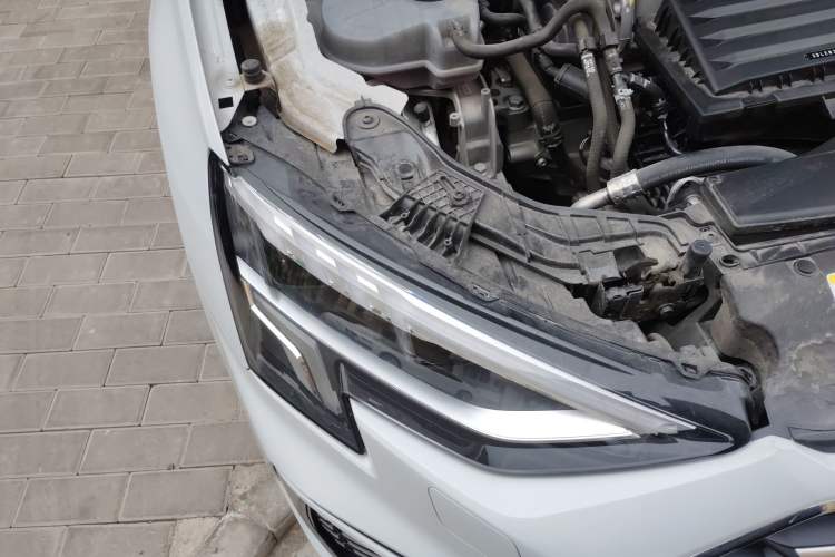 Used Audi A3 2024 Sportback 35 TFSI Fashionable Sports Model Right Front Headlight