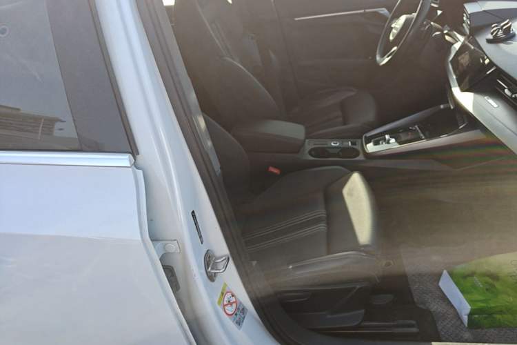 Used Audi A3 2024 A3L Limousine 35 TFSI Fashion Sport Model Right Front Seat