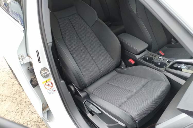 Used Audi A3 2024 Sportback 35 TFSI Advanced Sport Edition Right Front Seat