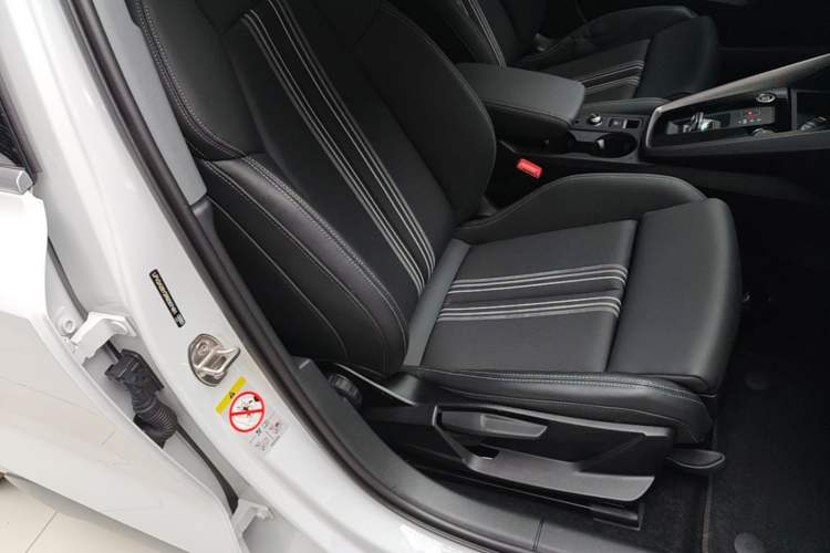 Used Audi A3 2024 A3L Limousine 35 TFSI Fashion Sport Model Right Front Seat