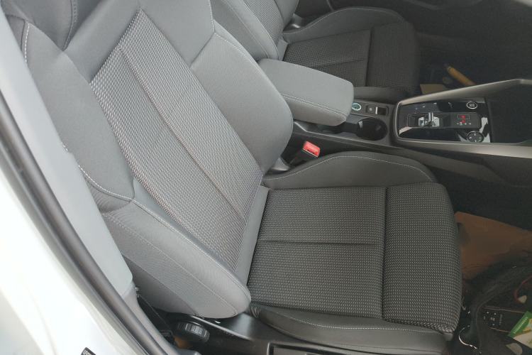 Used Audi A3 2024 A3L Limousine 35 TFSI Progressive Sport Edition Right Front Seat