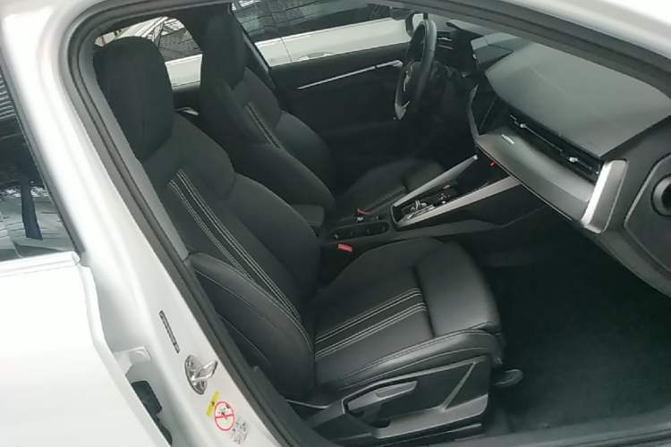 Used Audi A3 2024 Sportback 35 TFSI Fashionable Sports Model Right Front Seat