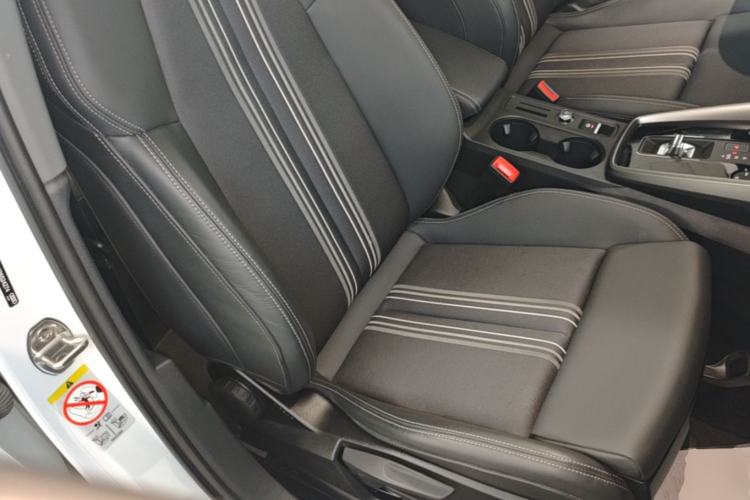 Used Audi A3 2024 A3L Limousine 35 TFSI Fashion Sport Model Right Front Seat
