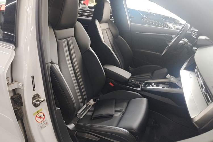 Used Audi A3 2024 Sportback 35 TFSI Fashionable Sports Model Right Front Seat