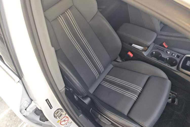 Used Audi A3 2024 A3L Limousine 35 TFSI Fashion Sport Model Right Front Seat
